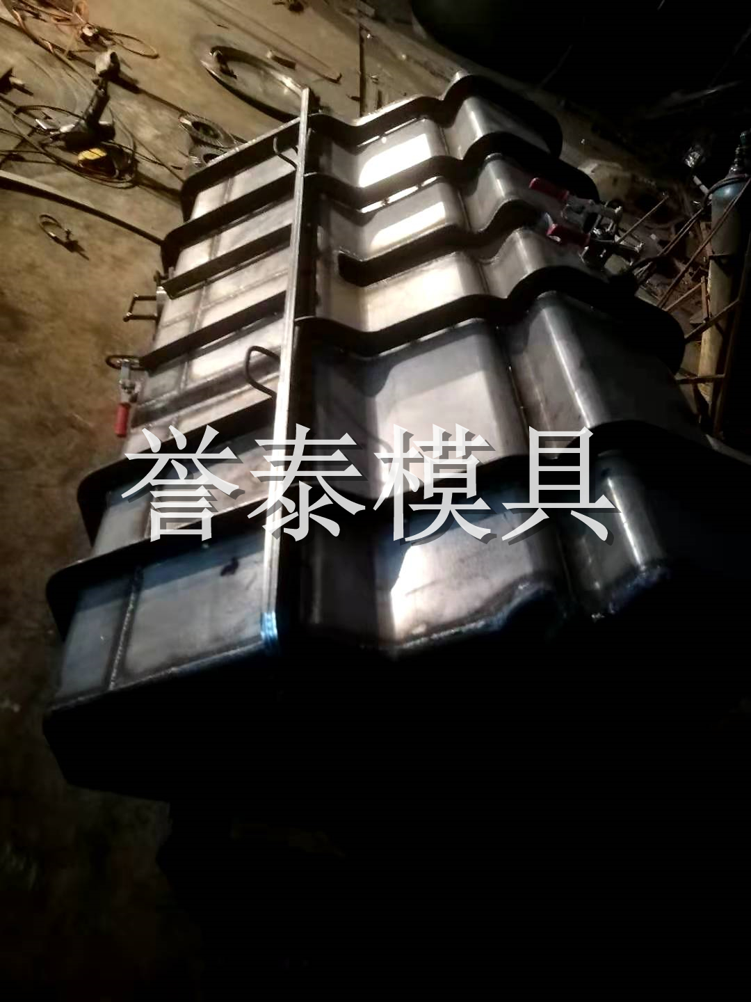 農機水箱